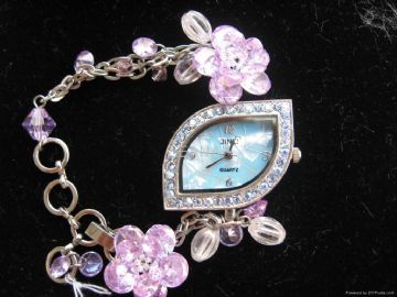 Fashionable Jewelry Watch