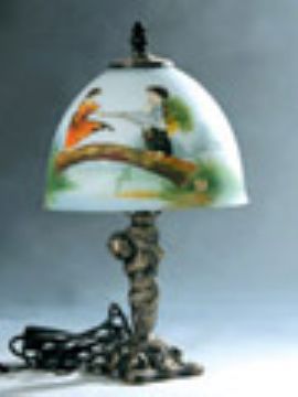 Paint The Desk Lamp Of The Glass With Hand