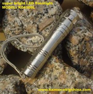 Rechargeable Aluminum Flashlight
