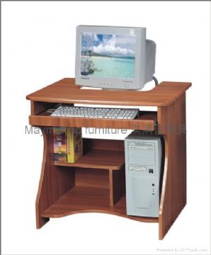 Computer Desk / Computer Table
