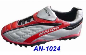 Football Shoes / An-1024
